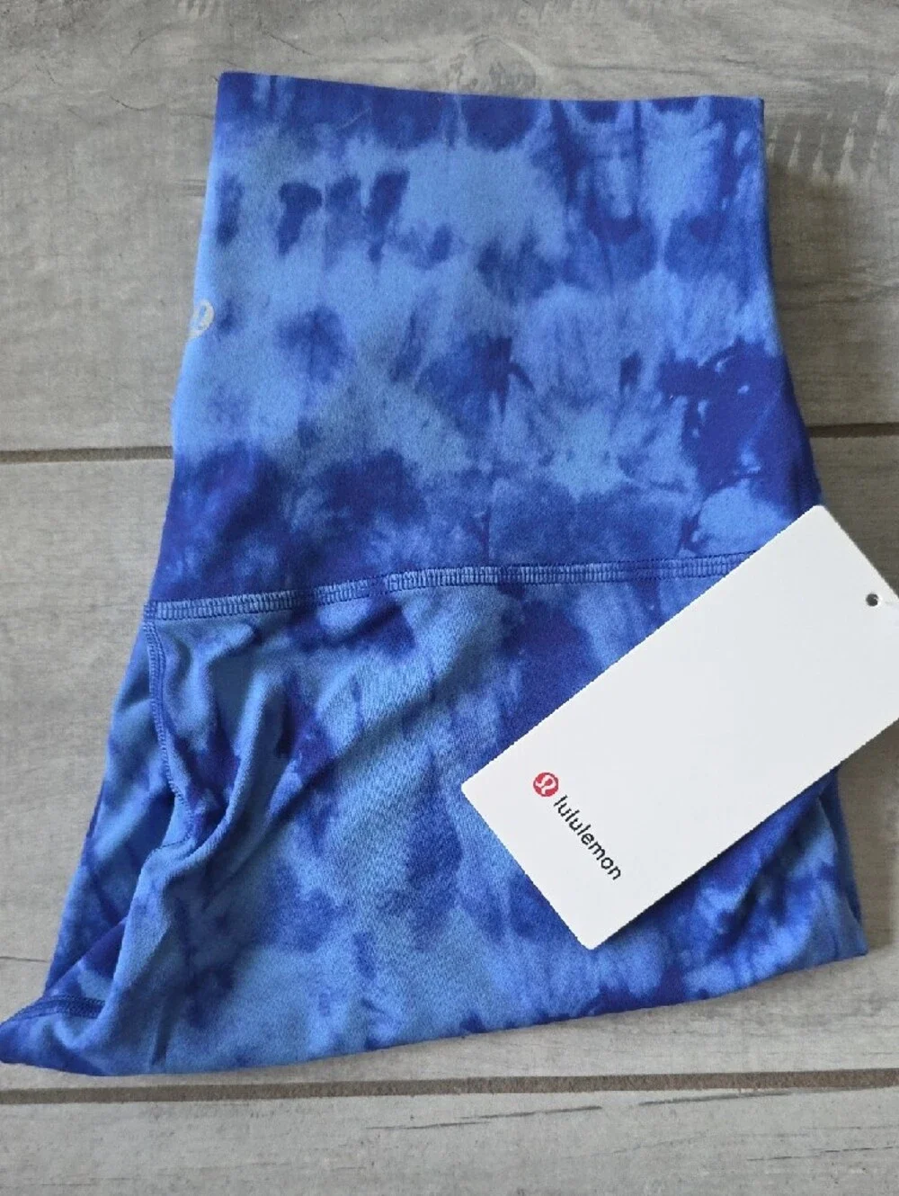 Lululemon Align Blue Tie-Dye Women’s Bike Shorts - Picture 9 of 10